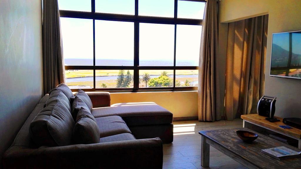 Apartment Island Views Cape Town Exterior photo